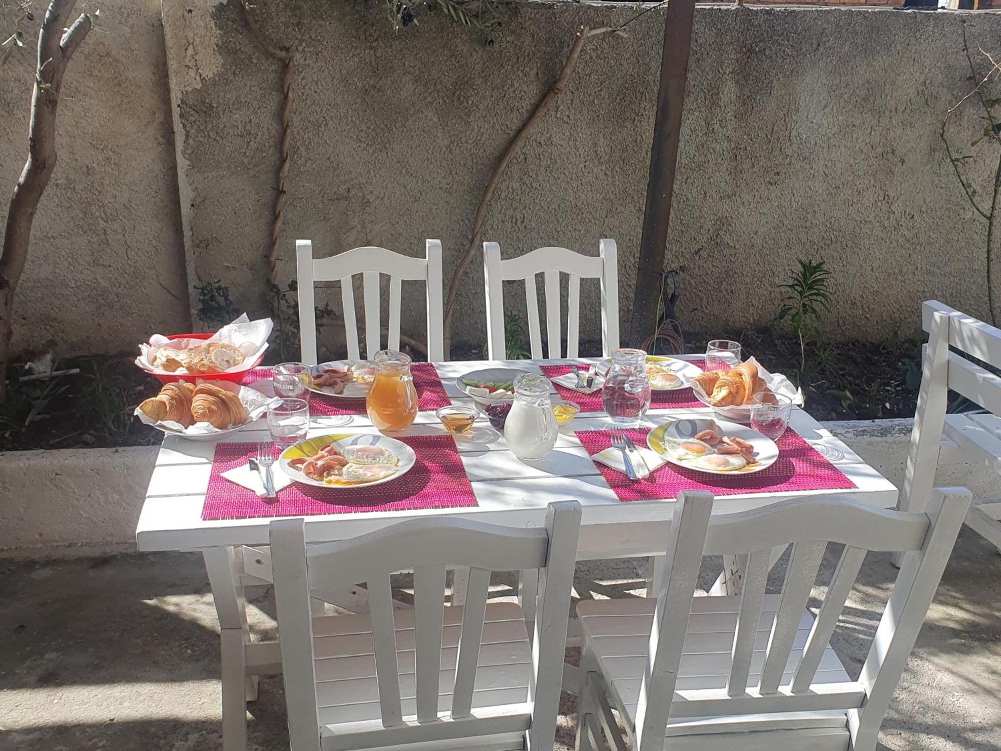 L&G Hotel Vlore Bagian luar foto